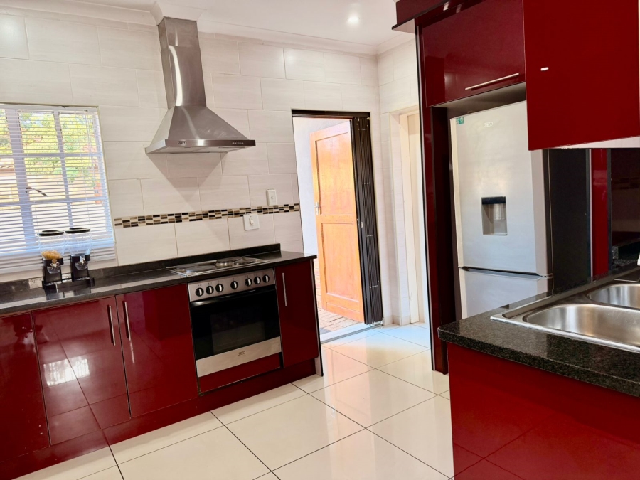 3 Bedroom Property for Sale in Waterkloof East North West